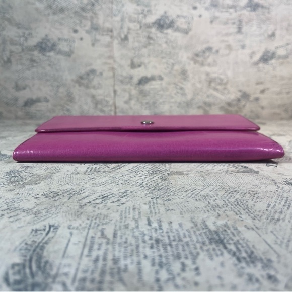 Abas Travel pink leather wallet/organizer and passport cover - Picture 6 of 16